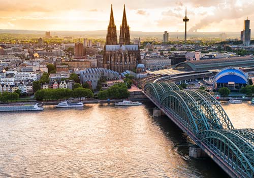 Deutsch und Fremdsprachen lerne in Sprachschule Aktiv Köln